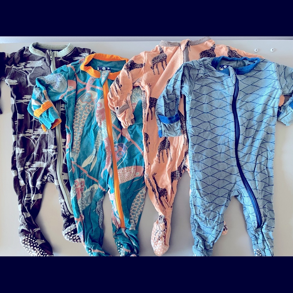 Lot of 4 Kickee Pants zip footies - newborn